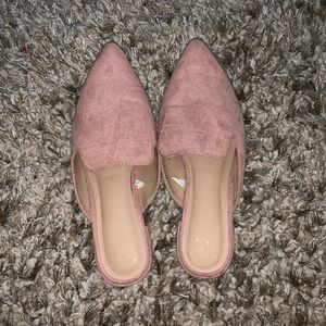 Blush mules